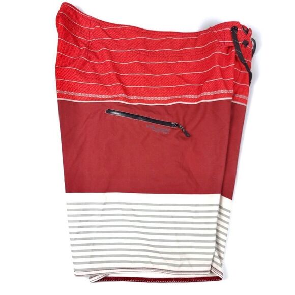 VOLCOM Horizon Mod Tech Board Shorts Surf Trunks Mens 33 Red White Stripe - Picture 5 of 8